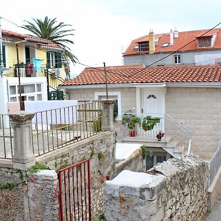 Apartments Duje Split Luaran gambar