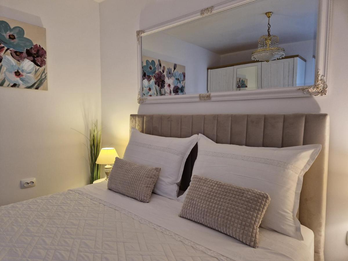 Apartments Duje Split Luaran gambar